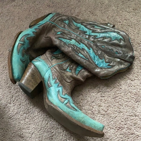 Corral Other - Ladies Corral size 8 cowboy boots